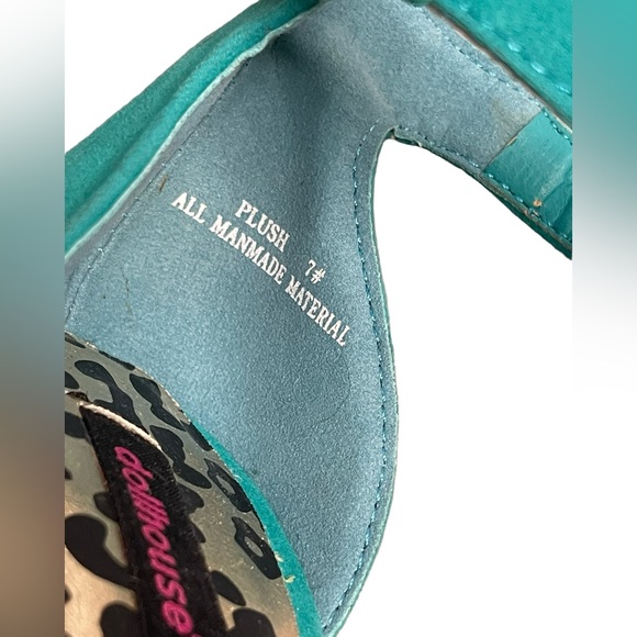 DOLLHOUSE Turaquoise plush suede platform wedges size 7 - Picture 11 of 11